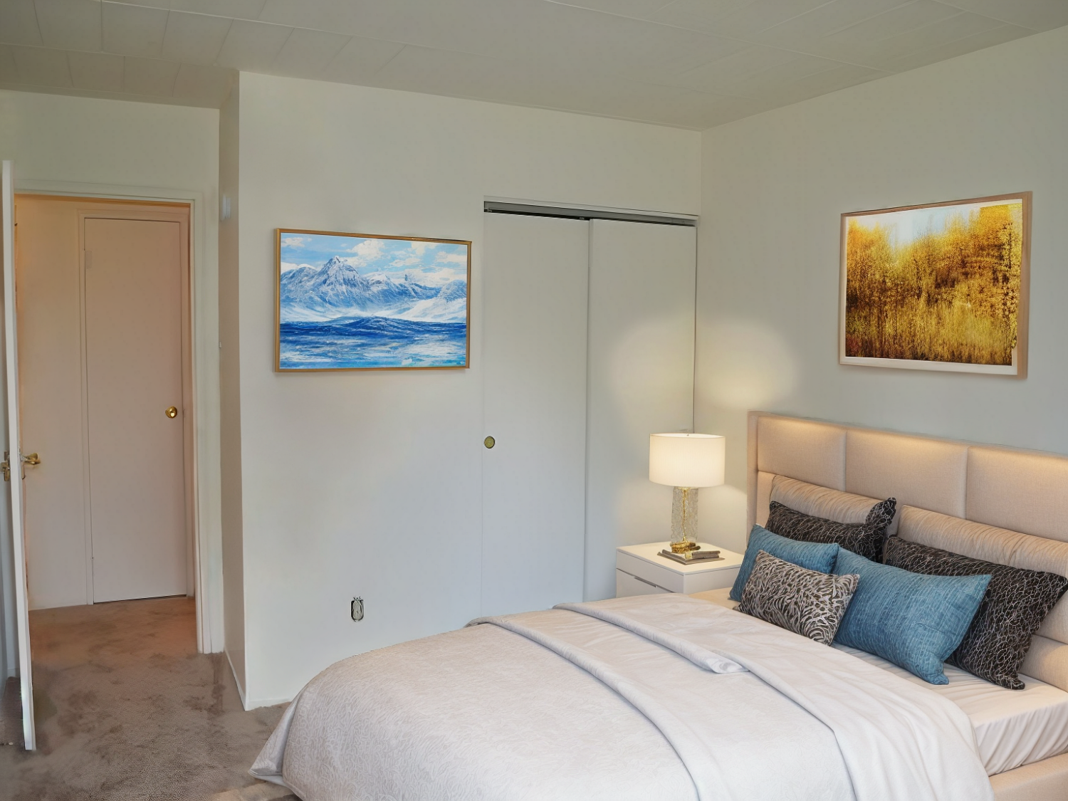 Hilltop Parkview Manor Bedroom